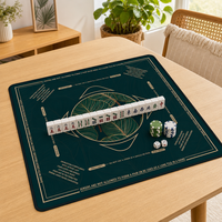 Tapis de Mahjong vert à motif de feuilles tropicales avec centre Monstera, règles Charleston, antidérapant pour le Mahjong américain