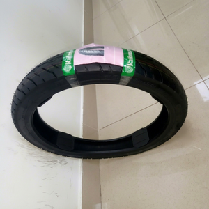 Neumático de Alta Calidad para Scooter y Motocicleta 70/90-16 – Neumático de Repuesto Duradero a Precio de Fábrica - Product Image 1