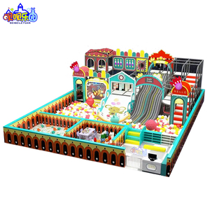 Aire de jeux intérieure commerciale pour enfants, labyrinthe de jeux souples avec parc de trampolines et parcours d'obstacles Ninja Warrior pour centre d'aventure - Product Image 1
