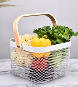 Đa chức năng nhà bếp tắm đồ chơi hoa quả tổ chức kim loại dây lưới lưu trữ giỏ với tay cầm bằng gỗ - Product Image 6