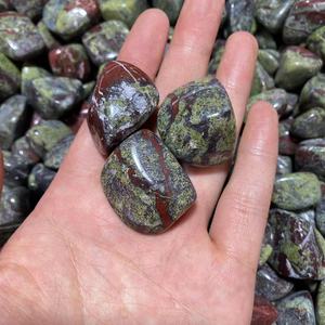 Pietre burattate di guarigione di cristallo burattate sangue di drago naturale alla rinfusa di prezzi economici all'ingrosso per la decorazione - Product Image 6