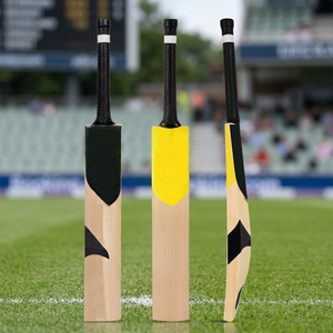 Bate de Cricket de Madera con Diseño Negro y Amarillo, Resistente para Partidos y Entrenamientos - Product Image 3
