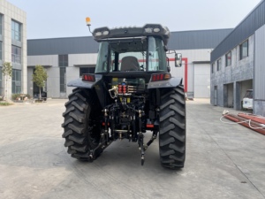 Trattore Agricolo Automatico da 150 CV con Certificazione EPA, Vendita Calda - Product Image 6