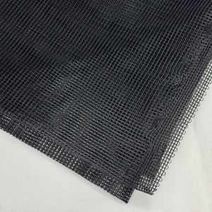 Đen 4Mm Lưới Cứng 100gsm Vuông Lưới Vải 100% <span class=keywords><strong>Polyester</strong></span> Lưới Vải Cho Chăn Nuôi Lưới Hoặc Túi Vật Nuôi Lưới Vải - Product Image 5