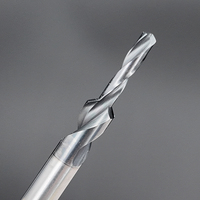 Foret étagé en carbure de tungstène de qualité supérieure, durable, avec refroidissement interne, pour une coupe de précision efficace des trous