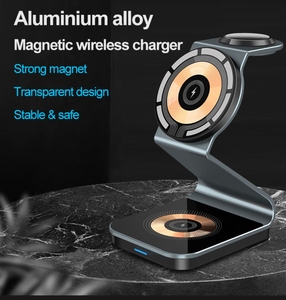 Venta al por mayor de fábrica de aleación de aluminio 3 en 1 soporte magnético para teléfono móvil cargador inalámbrico para <span class=keywords><strong>iPhone</strong></span> 17 16 auricular <span class=keywords><strong>reloj</strong></span> inteligente - Product Image 2