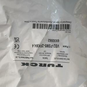 ขั้วต่อสามทางของแท้ใหม่เอี่ยม รุ่น VB2-FSM5-2FKM4.4 หมายเลข 6930562 เหมาะสำหรับระบบอัตโนมัติในอุตสาหกรรม มีสินค้าในสต็อก - Product Image 3