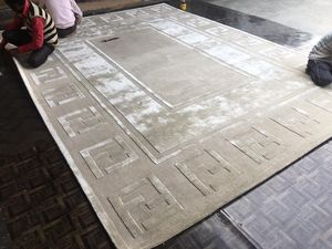 Alfombra de Lujo Hecha a Mano, Alfombra Beige Geométrica con Mechones Hechos a Mano, Alfombra Personalizada para Sala de Estar - Product Image 1