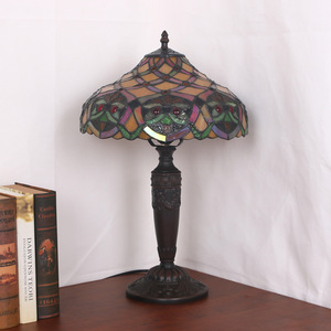 Lámparas de Mesa de Estilo Retro Europeo, Iluminación Acogedora para Dormitorio, Sala de Estar, Barra de Bar, Diseño de Lujo, Características Creativas, Directo de Fábrica - Product Image 3