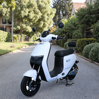 Vélo de route électrique urbain pratique intégré à 3 vitesses moteur de moyeu arrière batterie au plomb-acide cadre en acier motos électriques