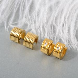 Pendientes Redondos Anchos Personalizados de Moda, Color Dorado, Estilo Japonés y Coreano, Venta al por Mayor - Product Image 1