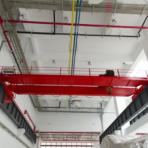 Pont roulant à double poutre de <span class=keywords><strong>50</strong></span> <span class=keywords><strong>tonnes</strong></span> à usage intensif avec cabine de commande pour le transport de marchandises dans les usines sidérurgiques - Product Image 2