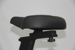 Vélo de spinning magnétique vertical d'intérieur, vente en gros, directement de l'usine, vélo d'exercice cardiovasculaire à domicile, faible MOQ, OEM - Product Image 5