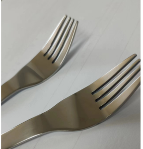 Tenedor de mesa para el campus de entrenamiento DFU235 ARMEE - Product Image 5