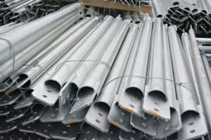 Torre de Telecomunicaciones Galvanizada por Inmersión en Caliente, Mástil de Comunicación de Acero Q235/Q355 para Infraestructura de Red Móvil - Product Image 2