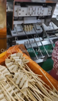 Machine à brochettes de poisson automatique en acier inoxydable haute capacité avec moteur pour la Corée du Sud
