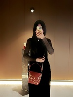 Sac à main pochette en forme de seau avec poignée supérieure, sacs de soirée, sacs à bandoulière à chaîne, sacs à main tendance en cuir PU avec chaîne de perles scintillantes pour femmes