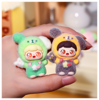 Figurines miniatures 3D en résine, mignonnes, en forme de dessin animé, avec effet floqué, modèle de poupée, vente en gros, jouet capsule à collectionner, fabricant