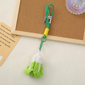 Porte-clés en crochet en <span class=keywords><strong>laine</strong></span> tissée <span class=keywords><strong>à</strong></span> la main, petit pendentif végétal en peluche, porte-clés mignon - Product Image 4