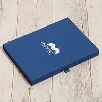 Boîte cadeau rigide en carton avec logo personnalisé imprimé, petite boîte élégante en papier noir avec fermeture magnétique pour bijoux