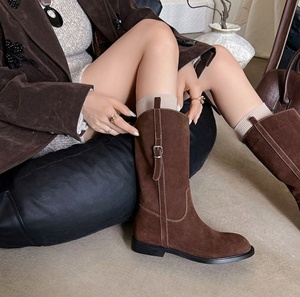 Bottines plates en cuir véritable pour femmes, bottines à bout rond, chaussures d'automne pour femmes, chaussures grandes tailles - Product Image 3