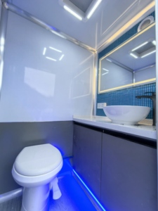 مقطورة حمام متنقلة أسترالية 2 كشك ، مقطورة مرحاض متنقلة فاخرة ، مقطورة حمام للمناسبات الخارجية - Product Image 6