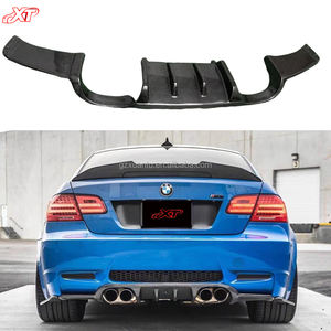 Diffuseur de pare-chocs arrière en fibre de carbone <span class=keywords><strong>E92</strong></span> E93 HM pour <span class=keywords><strong>BMW</strong></span> Série 3 <span class=keywords><strong>E92</strong></span> <span class=keywords><strong>M3</strong></span> Splitter Spoiler Body Kit - Product Image 1