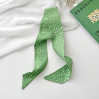 Écharpe fine en soie imprimée numériquement à carreaux verts frais, accessoire de mode féminin doux pour les cheveux tressés et les poignets