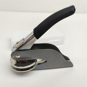 휴대용 제기 공증인 일반 스테인레스 스틸 씰 엠보서 책 봉투 냅킨 웨딩 오피스에 대한 휴대용 엠보싱 스탬프 - Product Image 6