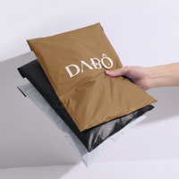 Enveloppes d'expédition biodégradables personnalisées en gros avec logo sur mesure pour colis, sacs de livraison et d'expédition pour coursiers