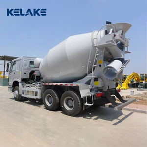 Camión Mezclador de Concreto Howo 8Cbm 2019-2021 con Bomba y Componentes Principales del Motor en Venta - Product Image 1