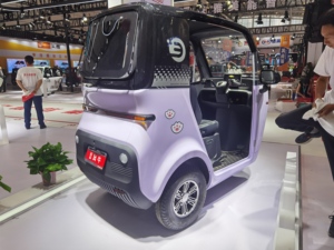 3-Wheel High-Speed Smart Electric <strong>Tricycle</strong> <strong>Mini</strong> <strong>Truck</strong> <strong>Scooter</strong> - Product Image 2