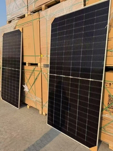 Paneles Solares Monocristalinos Bifaciales de Alta Calidad de 600w 620w 630w, Módulos de Media Celda Tipo 600w, Paneles Solares Mono Fotovoltaicos - Product Image 2