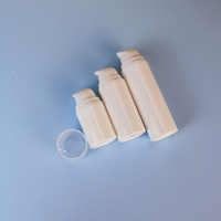 Bouteille à pompe sans air en plastique de 15ml 30ml 50ml Bouteille ronde de luxe de lotion crème sous vide en PP Emballage cosmétique personnalisable pour les soins de la peau