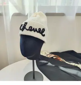 Toptan özel ünlü tasarımcı marka CC nakış bere örme şapka kış şapka sıcak tutmak kadınlar için