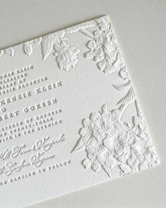 Cartes d'<span class=keywords><strong>invitation</strong></span> de mariage de luxe haut de gamme personnalisées en papier coton avec relief floral en relief 3D - Product Image 2