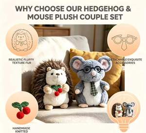 Set Trio di Peluche <span class=keywords><strong>Amici</strong></span> della Foresta: Riccio, Topo, Bambola Imbottita con Occhiali Staccabili, Cravatta e Accessori Frutta - Giocattoli Animali Personalizzati all'Ingrosso - Product Image 2