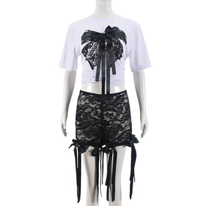 Nuovo Set corto con stampa a fiocco autunnale in due pezzi con maglietta Crop Top bianca e <span class=keywords><strong>pantaloncini</strong></span> in <span class=keywords><strong>pizzo</strong></span> nero - Product Image 5