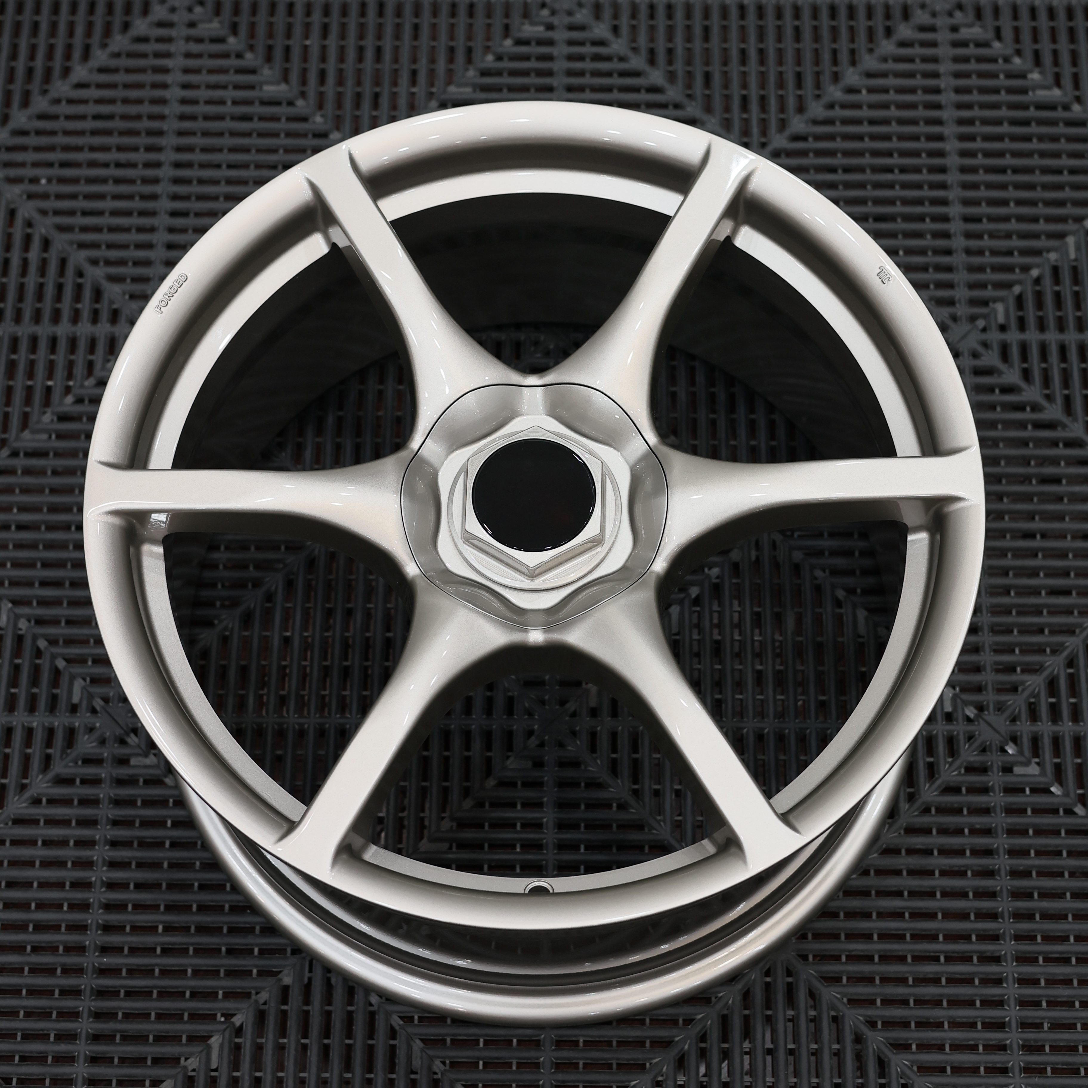 タイヤ・ホイール ct.skyline タイヤ・ホイール ct.skyline 楽天市場】ライブディオ zx（タイヤ