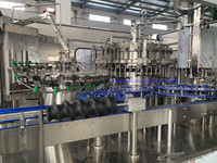 CE 1000-30000bph complet automatique soda machine d'embouteillage de jus de