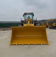 Chargeuse sur pneus SDLG L956F d'occasion, 90% neuve, avec commande hydraulique pilotée, 5 tonnes, 4 roues motrices, à vendre