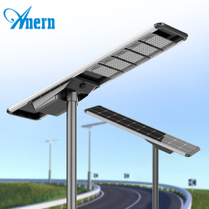 Lampu Jalan Tenaga Surya Outdoor 40w 60w 80w IP67 Terang Tinggi dengan Baterai untuk Jalan & Lanskap - Product Image 1
