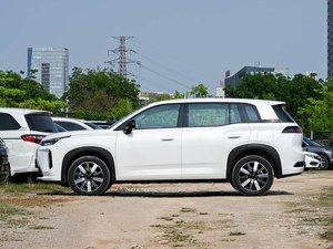 2026 GAC AION I60 210 <span class=keywords><strong>Ma</strong></span> <span class=keywords><strong>Da</strong></span> Cheng Gong Version Veicolo Elettrico Puro a Nuova Energia - Product Image 4