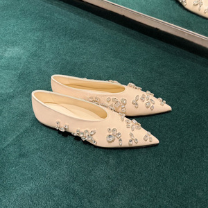 Chaussures plates de luxe pour femmes, style designer personnalisé, à bout pointu, respirantes et légères, pour mariage - Product Image 3