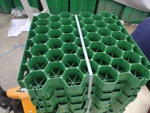 <span class=keywords><strong>HDPE</strong></span> + <span class=keywords><strong>PP</strong></span> lồng vào nhau cỏ lưới nhựa tổ ong sỏi cỏ lưới pavers cho bãi đậu xe & đường lái xe - Product Image 4