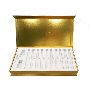 Caja de Regalo de Maquillaje con Cierre Magnético Dorado Reciclable con Logotipo Personalizado, Caja de Papel Rígida con Relieve y Laminado Mate para Empaque de Crema Facial - Product Image 2