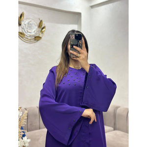 ชุดอาบายะห์ผ้าเครปโรซาแบบไร้ตะเข็บ ระบายอากาศได้ดี ตกแต่งด้วยลูกปัดอาเกต งานฝีมือระดับพรีเมียม เหมาะสำหรับใส่ในช่วงฤดูร้อน ฤดูใบไม้ร่วง และฤดูใบไม้ผลิ - Product Image 4
