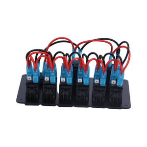 Panneau de commande marin tout-terrain 6 voies avec voltmètre numérique et <span class=keywords><strong>chargeur</strong></span> USB universel pour yacht, jeep, camping-car et VTT - Product Image 5