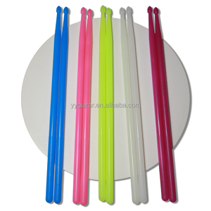 Großhandel 5A/7A Modell Jazz <span class=keywords><strong>Drum</strong></span> Stick Fluor zieren des Material Night Glow Kunststoff Nylon Elliptical Head DrumSticks Sets - Product Image 5