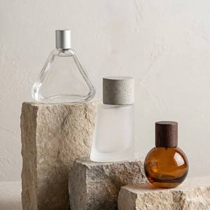 <span class=keywords><strong>Parfum</strong></span> pour <span class=keywords><strong>Homme</strong></span> en Gros EDP 125ml Boisé Marin Longue Durée Bouteille en Verre Bleu Torse Masculin Stock US Demander le Catalogue - Product Image 3